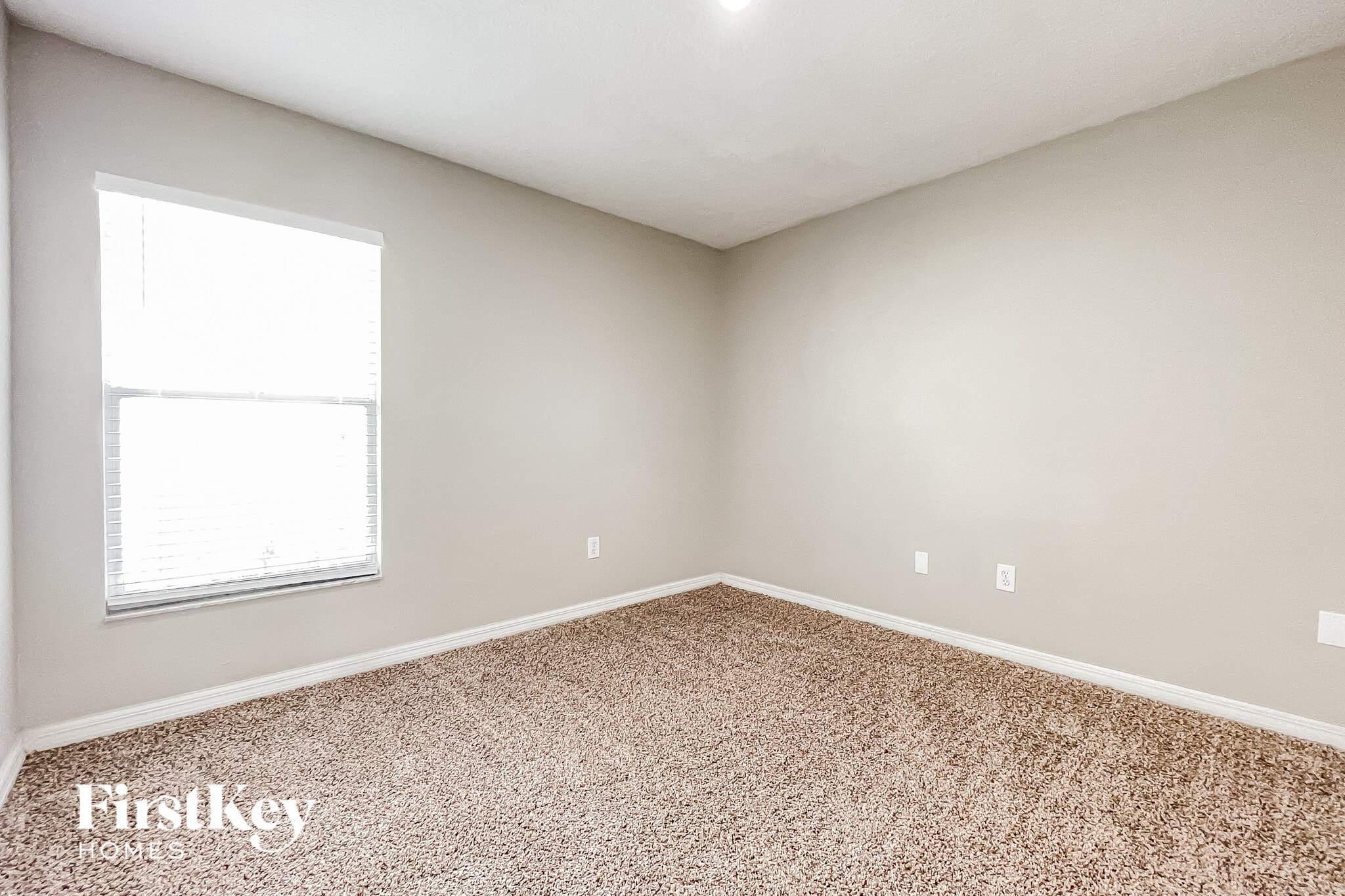 Building Photo - 2162 Brandon Park Cir