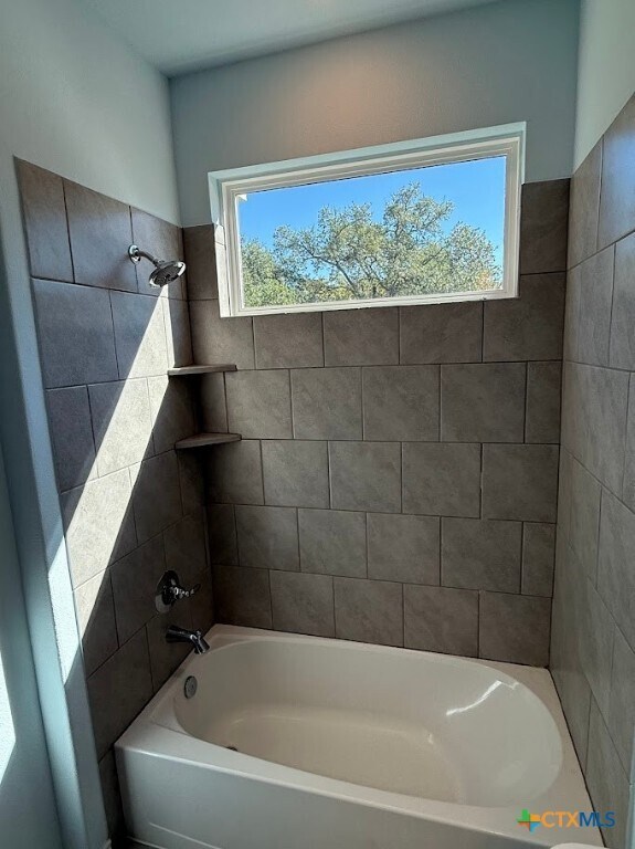 Building Photo - 382 Susie Dr