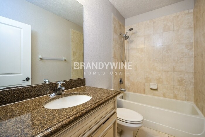 Building Photo - 1208 La Fortuna Blvd