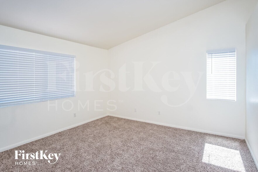 Building Photo - 3758 Tranquil Canyon Ct