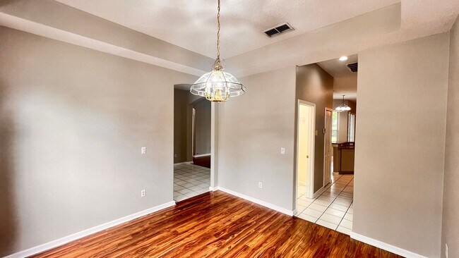 Building Photo - Spacious 4BR Home in Winter Springs | 2,874 Sq Ft | Pet-Friendly | Near Park & Playground