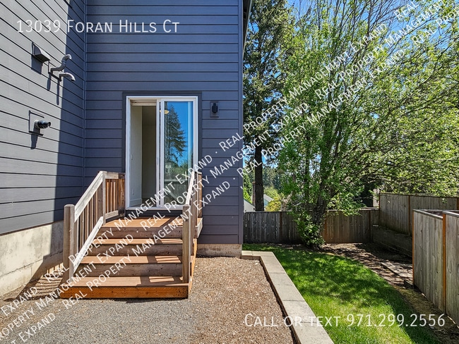 Building Photo - 13039 SW Foran Hills Ct