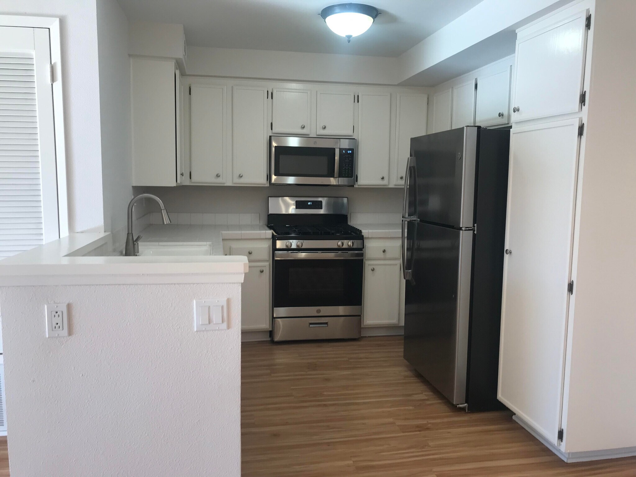 Building Photo - 12283 Carmel Vista Rd