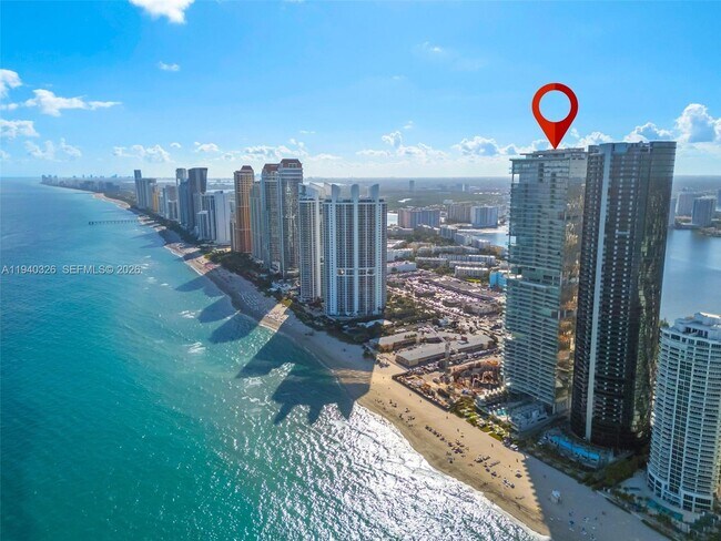 Building Photo - 18501 Collins Ave