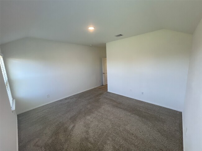 Building Photo - 5210 Bay Mdws Ln