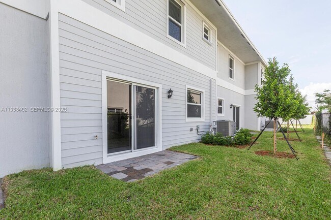 Building Photo - 1780 SW 168th Ave