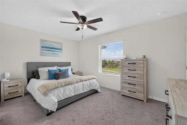 Building Photo - 33046 Major Oak Dr