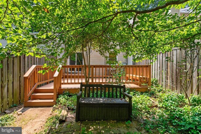 Building Photo - 8228 Goldstream Ct