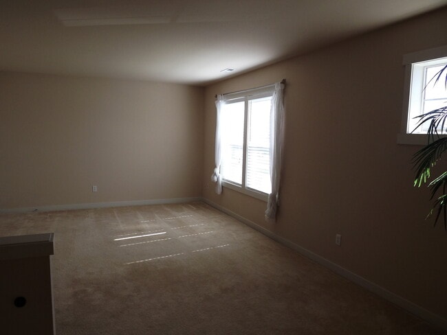 Building Photo - 18616 94th Ln E