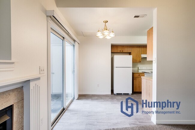 Building Photo - Charming two bedroom property