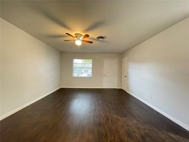 Building Photo - 4622 Dimbath Dr