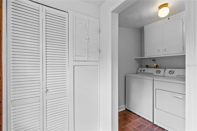 Building Photo - 1803 E Orange Ave