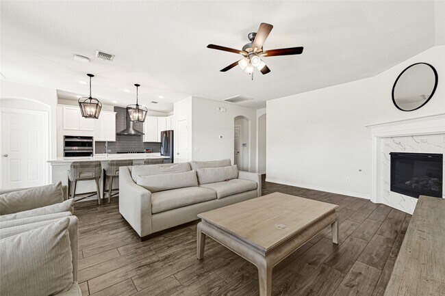 Building Photo - 24819 Harvest Elm Ct