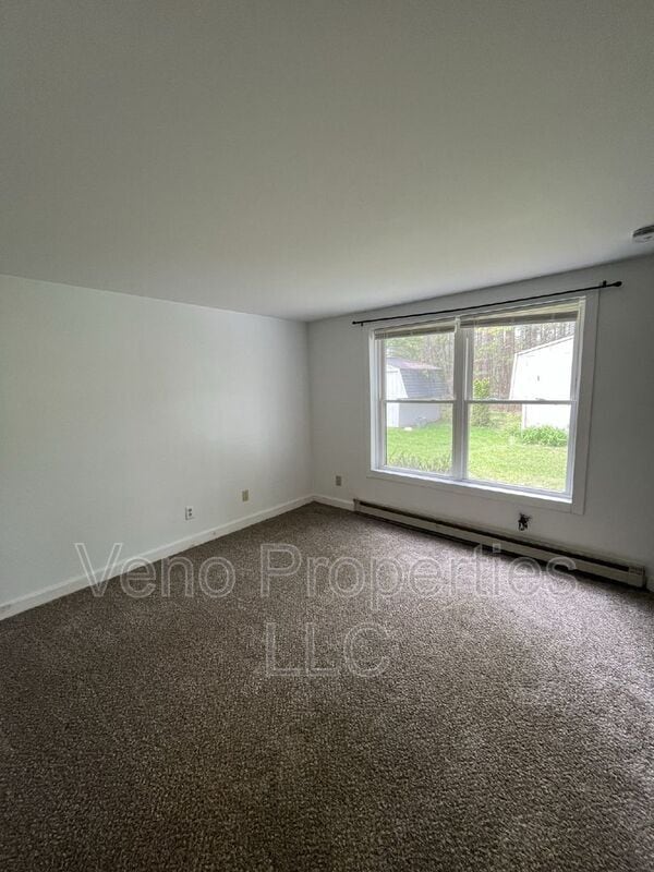 Building Photo - 130 Thimbleberry Rd