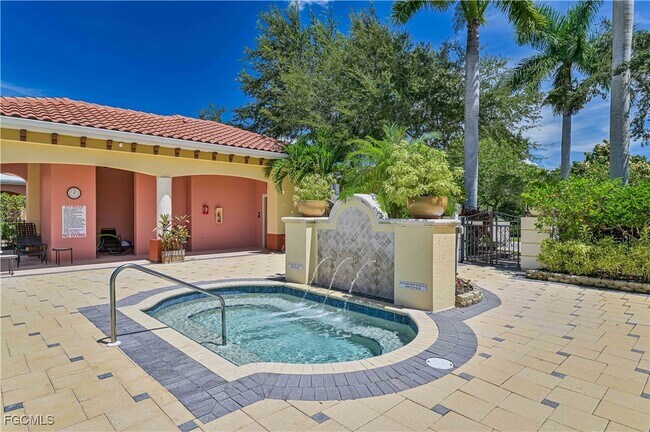 Building Photo - 20201 Estero Gardens Cir