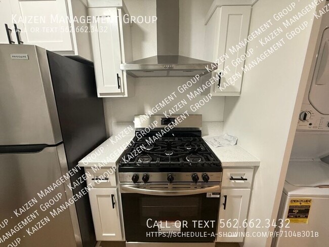 Building Photo - 717 Pacific Ave