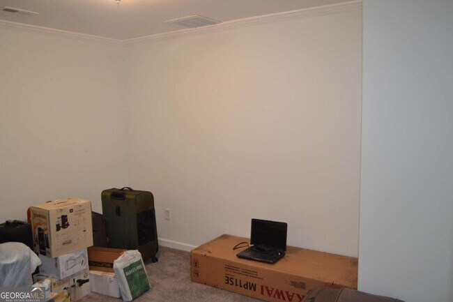 Building Photo - 1620 Grand Jct