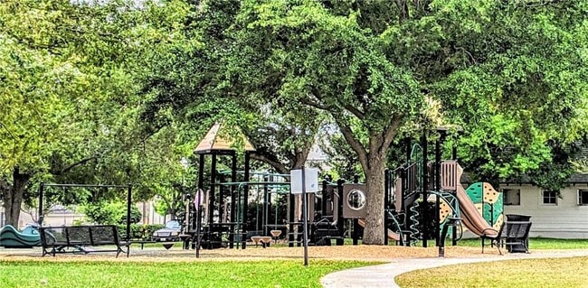 Building Photo - 975 Bennett Rd