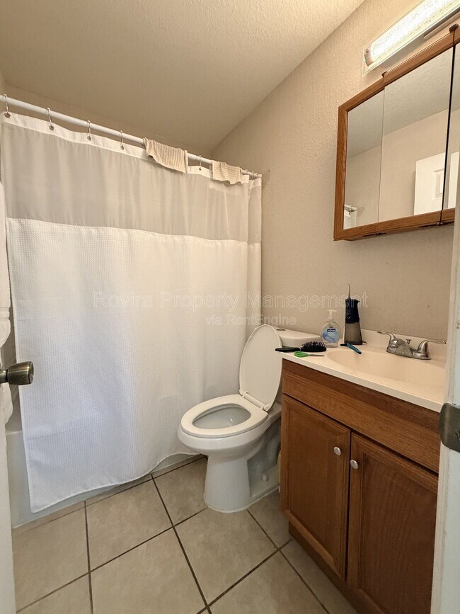 Building Photo - 5601 Bryson Dr