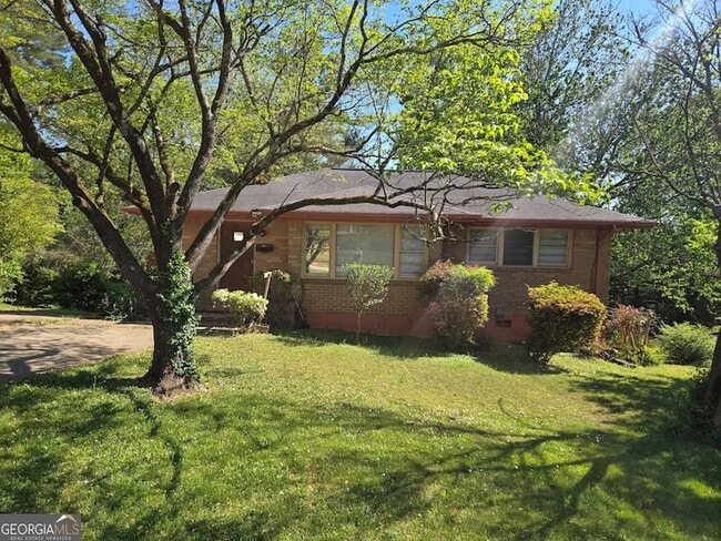 Building Photo - 677 Shellnut Dr