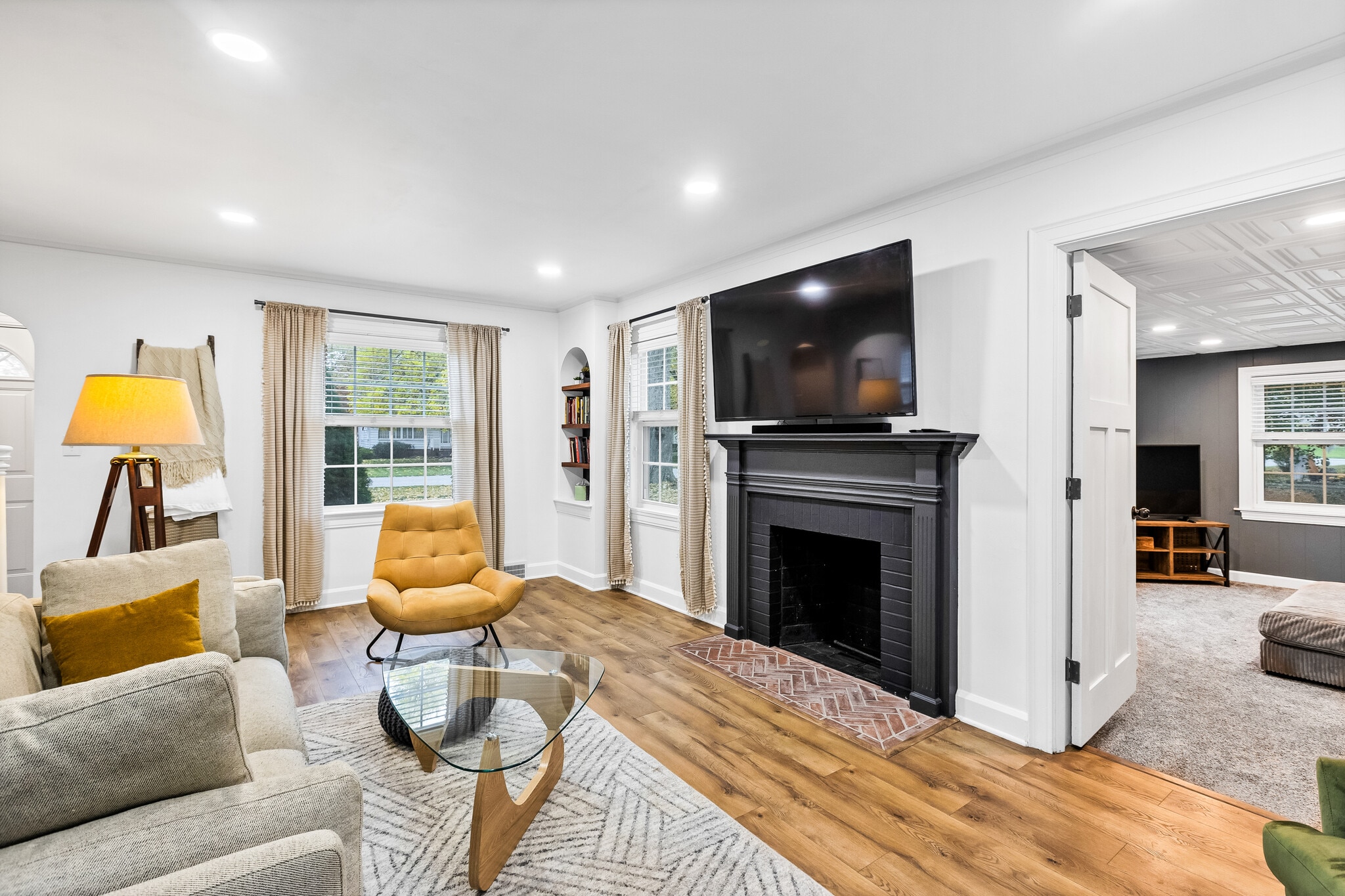 Building Photo - 1140 Trumbull Ave SE