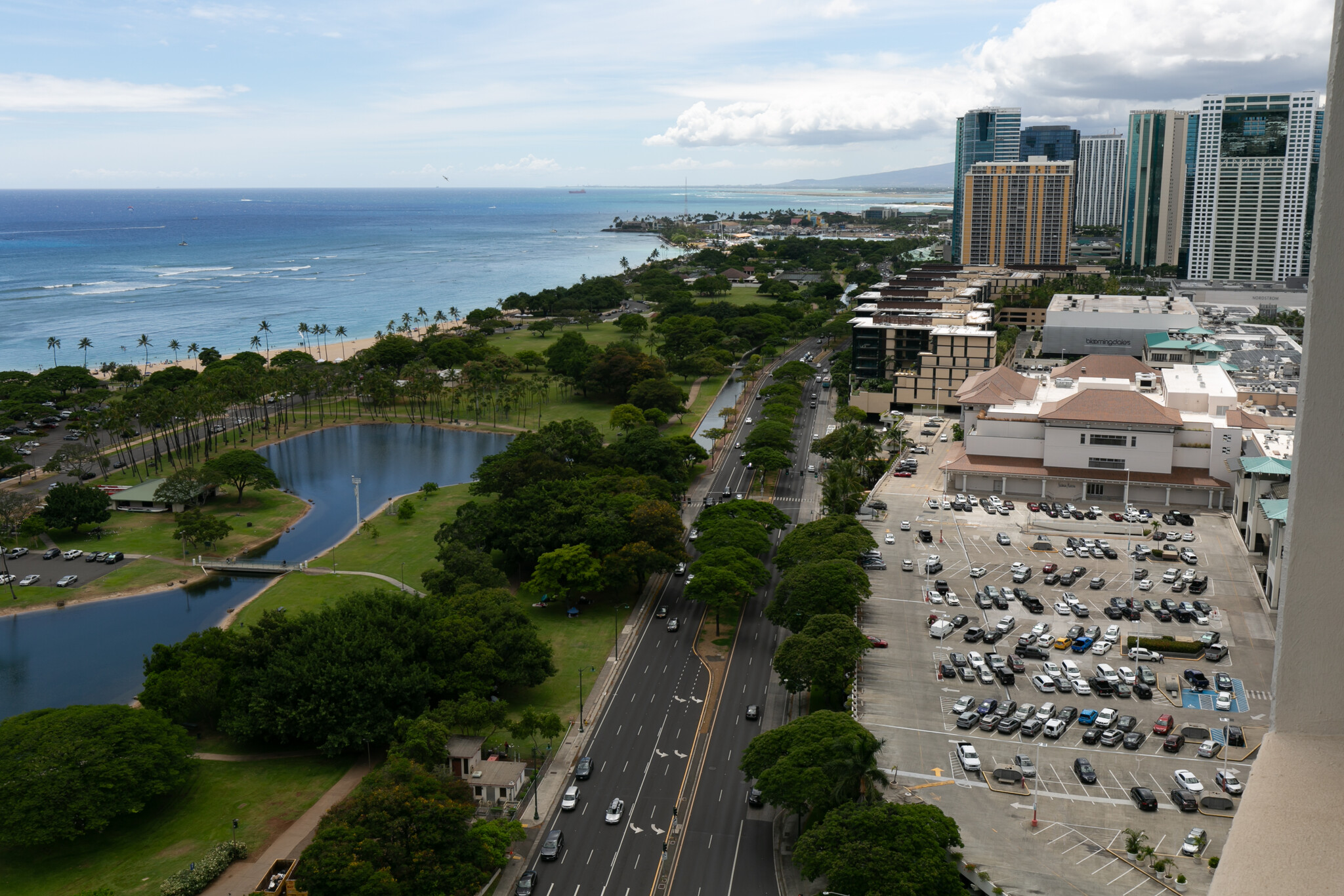 Building Photo - 1600 Ala Moana Blvd