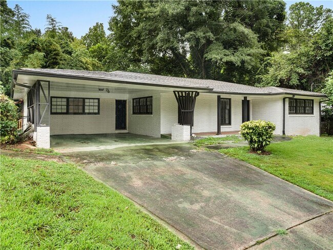 Primary Photo - 1685 Dunwoody Pl NE