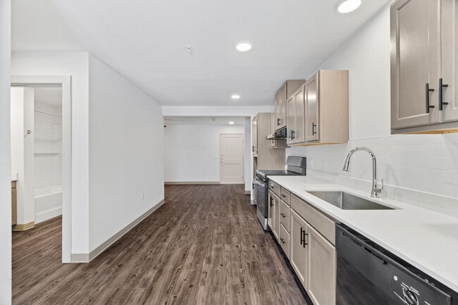 A1 - Dining Area & Kitchen - Libertad Austin