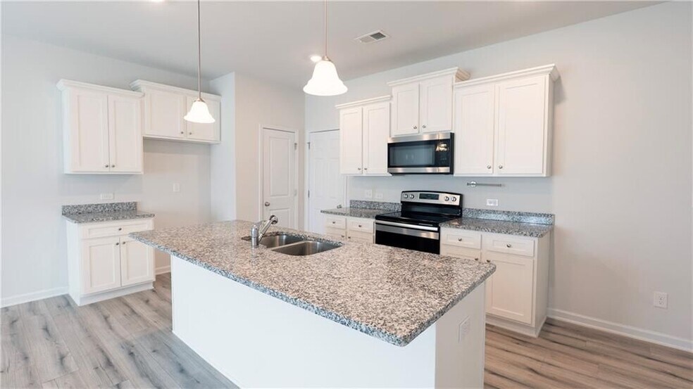 Building Photo - 3675 Abbey Wy