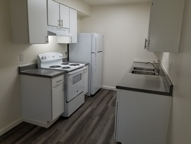 Interior Photo - Broadway Apartments