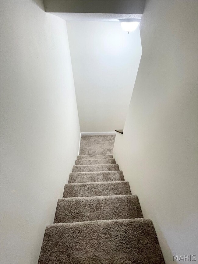 Building Photo - 720 Titan Dr