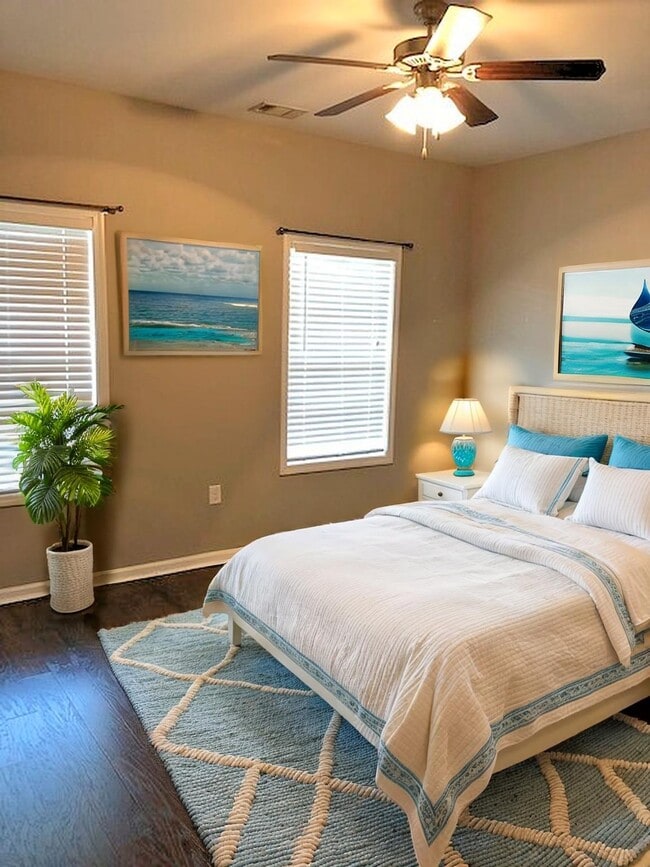 Building Photo - 136 Herschel Dr