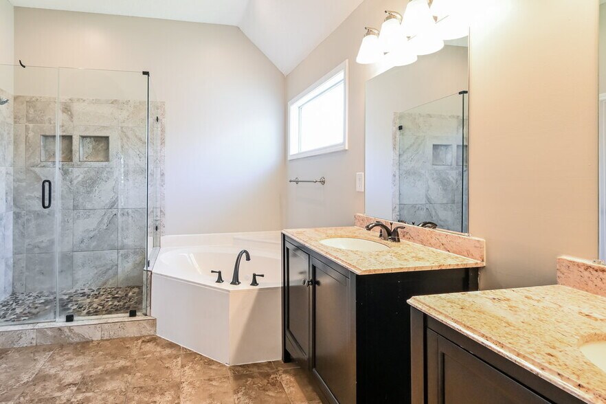 Building Photo - 6308 Acree Ln