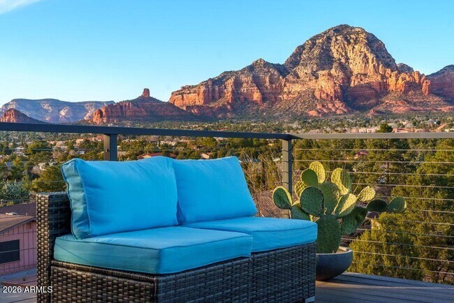 Building Photo - Spectacular, Panoramic Red Rock Views in West Sedona