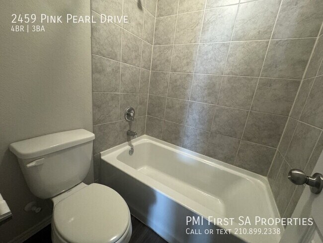 Building Photo - 2459 Pink Pearl Dr