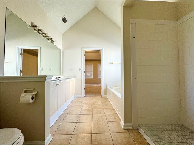 Building Photo - 1203 Soaring Ridge