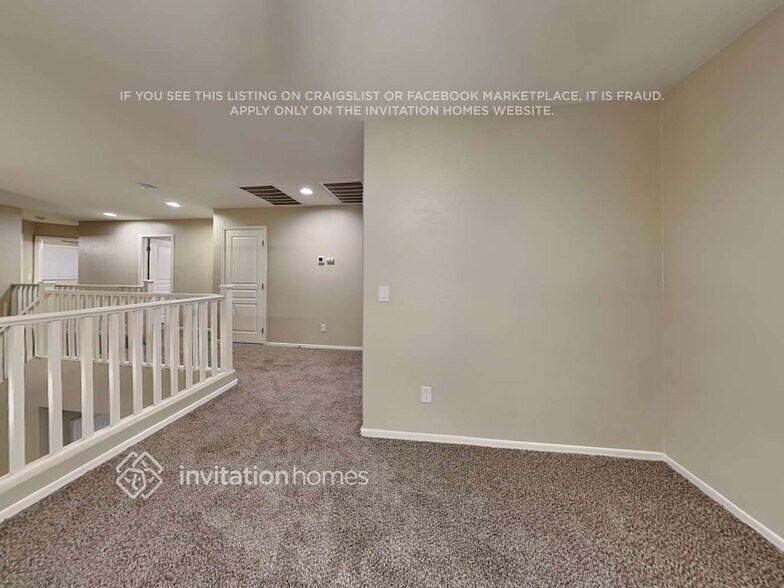 Building Photo - 3845 W Goldmine Mountain Dr