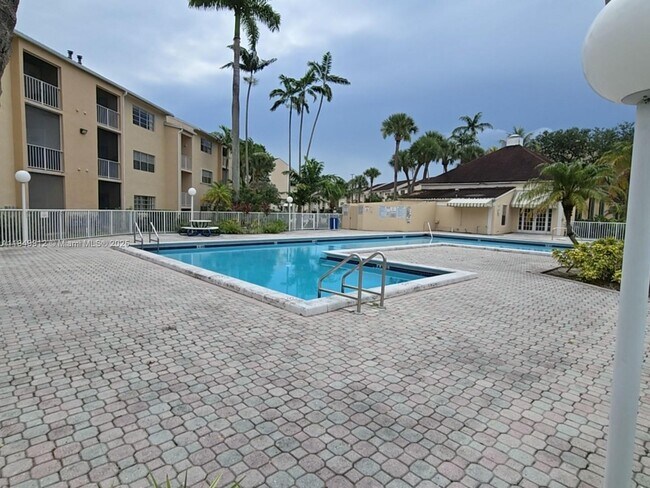 Building Photo - 15340 SW 106th Terrace