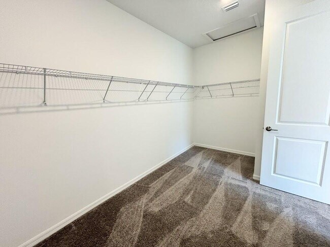 Building Photo - 9299 Lorenzo Wy