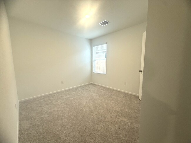 Building Photo - 1520 Crowson Rdg