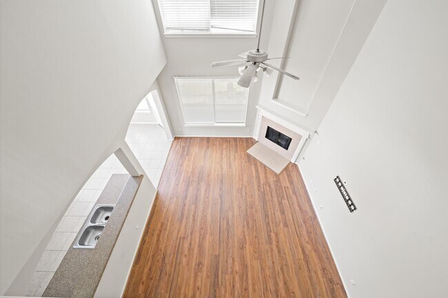 Building Photo - 18907 Dural Dr