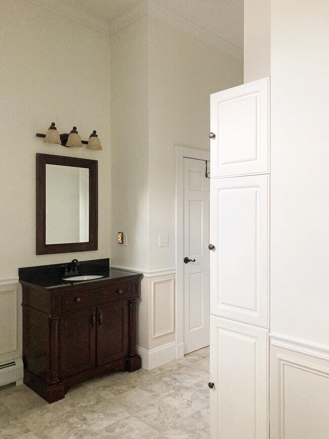 Building Photo - 38 Pebble Beach Rd