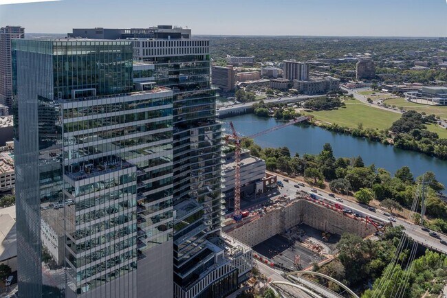 Building Photo - 301 West Ave