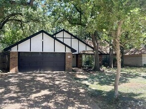 Building Photo - 118 Oakhaven Dr