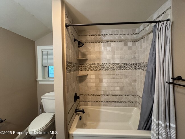 Building Photo - 131 Ball Pond Rd