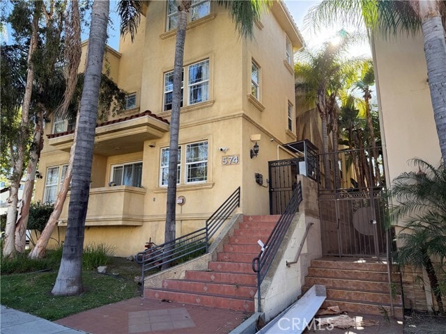 Building Photo - 574 E Palm Ave