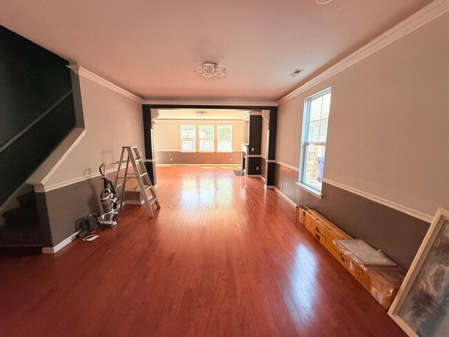 Building Photo - 915 Oglethorpe Dr