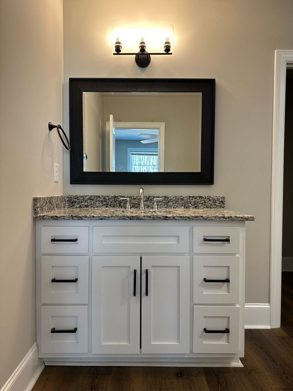 Building Photo - 5507 Bucks Garage Rd