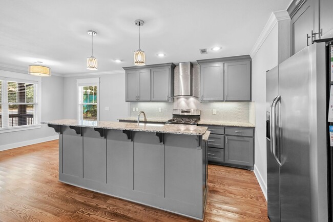 Building Photo - Bright & Cozy 3-Bedroom, 2-Bathroom Home with Fenced Yard!