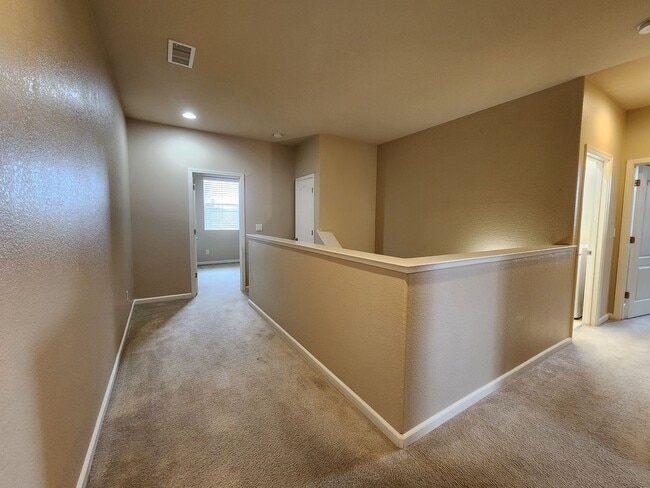 Building Photo - 1108 Tuscan Ct
